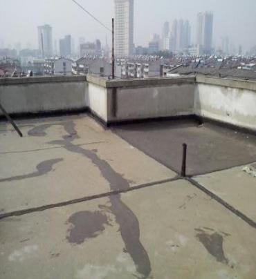 垫江漏水维修 楼顶漏水是什么原因，楼顶漏水维修方法是什么?